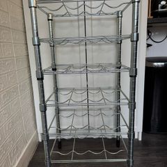 Wine rack/Bottle shelf