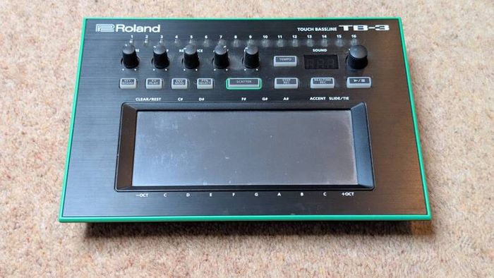 Roland TB-3