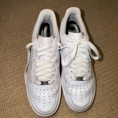 Nike Air Force 1 White - UK 8