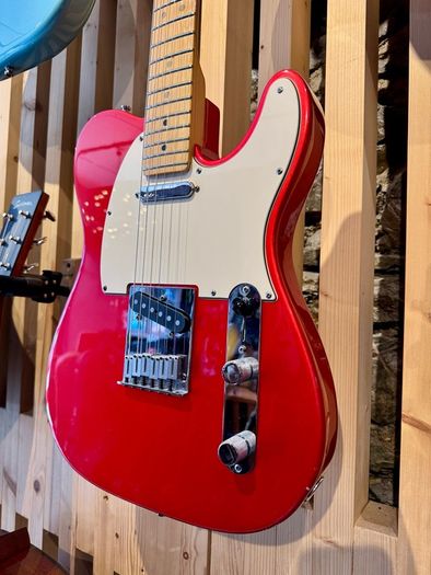 Fender USA Telecaster - Chrome Red