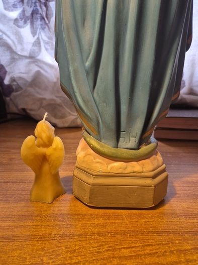 Vintage Statue of Mary. Mary Shrine Statue. Holy Statue.