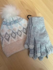 Kids Hat and Gloves Set - Brand new