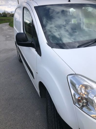 peugeot partner tax&test