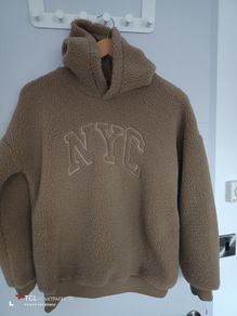 NEW.boy's hoodie. Age 11/12
