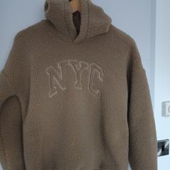 NEW.boy's hoodie. Age 11/12