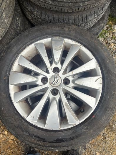 16" citreon alloys with new tyres