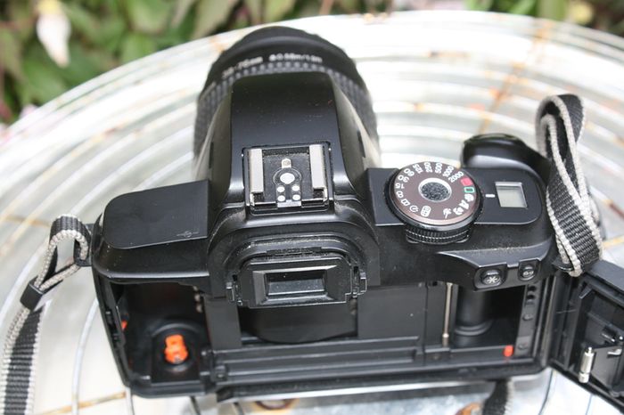 Canon Eos 5000