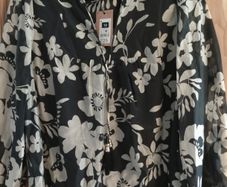 Gallery Blouse
