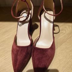 Burgundy Suede Heels Size 38, UK 5