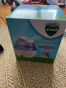 vicks mini cool mist ultrasonic humidifier