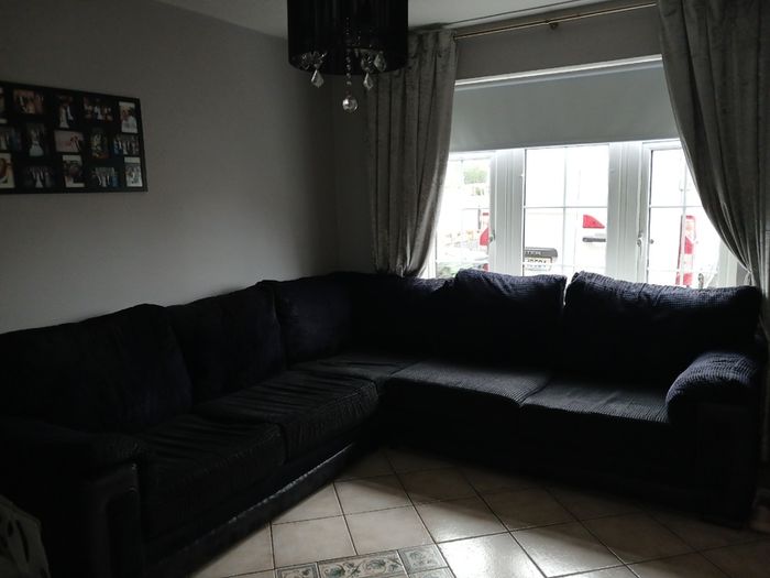L sofa