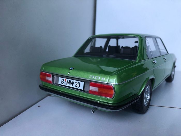 model cars Autoart, minichamps, Otto, Norev etc