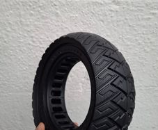 Scooter tires