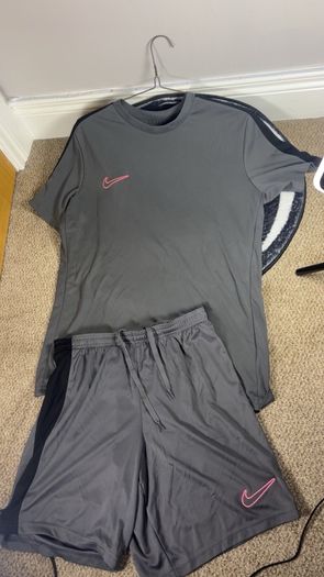 Nike Academy 2 Piece Set