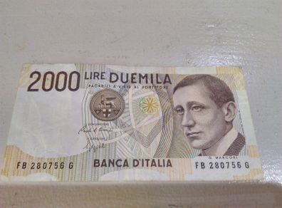 Italian 2000 Lire Banknote