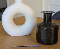 2 decorative vase