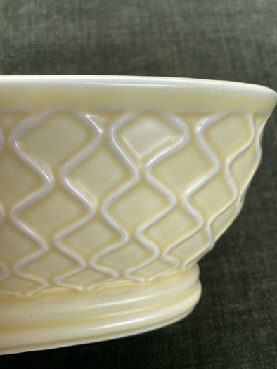 Vintage Mid-Century pale yellow Ceramic Window Box Planter