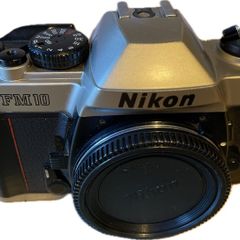 Nikon FM10 camera vgc