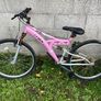 Pink mountain bike Image 3
