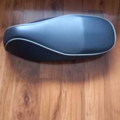 2021 vespa gts 300 seat