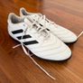 soccer boots Image 3