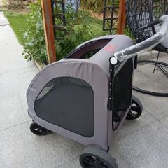 dog stroller