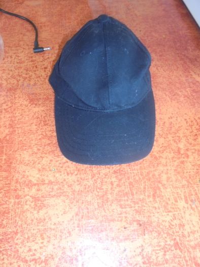 H&M Black Baseball Hat for Sale