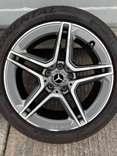 Genuine Mercedes AMG 18" Alloy Wheels - Continental Tyres