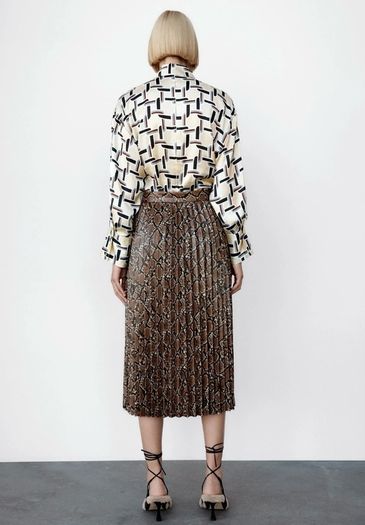 Fab Zara Limited Edition Ecru Satin Geometric Print Blouse