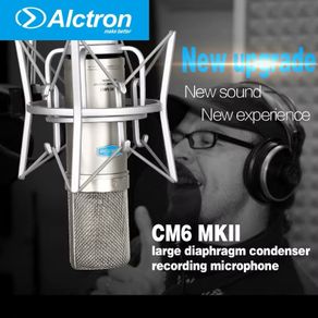 Microphone & Equipment