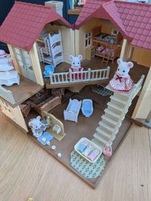 Sylvanian House & Furniture