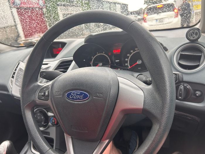 2011 Ford Fiesta private sale