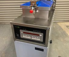 Electric pressure fryer