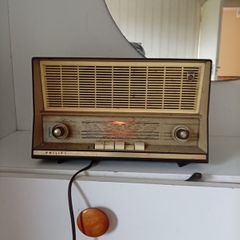 Vintage 1950s/60s Philips Valve Radio. Cream Beauty with BBC, Luxembourg & More. Working. Very rare