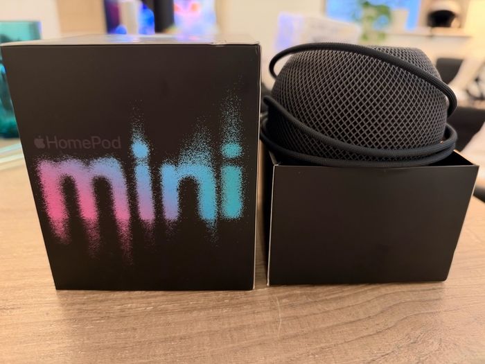 Apple HomePod mini black