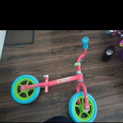 Cocomelon Balance Bike