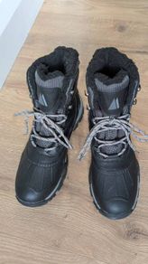 Men's waterproof winter boots size UK 9