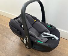 maxi cosi pebble 360 I-size car seat