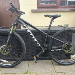 carrera valour mtb mountain bike