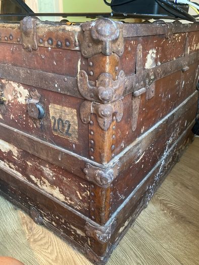 vintage trunk