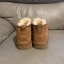 Womens uggs Image 3