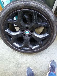 bmw 20' black alloy wheel