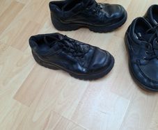 boys shoes