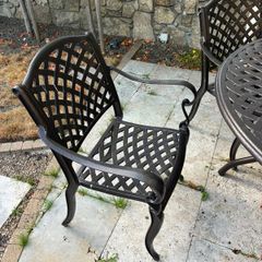 Six-Seater Cast Aluminium Garden Dining Set with Parasol