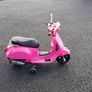 Pink vespa Image 2