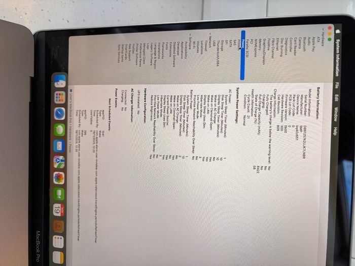 MacBook Pro 15-inch Excellent Condition (21 Battery Cycle Count)