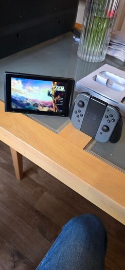 Nintendo Switch Bundle + 3 Games + 128GB SD Card + Case