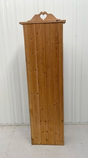 Vintage Pine Heart Motif Book Shelf