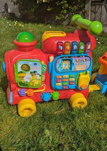 VTech Push & Ride Ultimate Alphabet Train