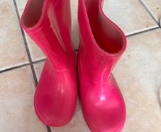 girls wellies